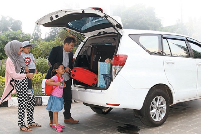 Hal yang Harus Diperhatikan Saat Sewa Mobil 